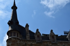 The chimneys are stovetop hat-wearing faces.